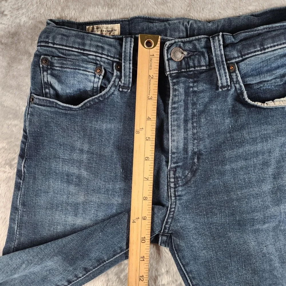 Levis Premium Jeans Mens 30x32 (Fits 28x30) Blue Medium Wash Slim Tapered Leg‎ - Picture 8 of 15